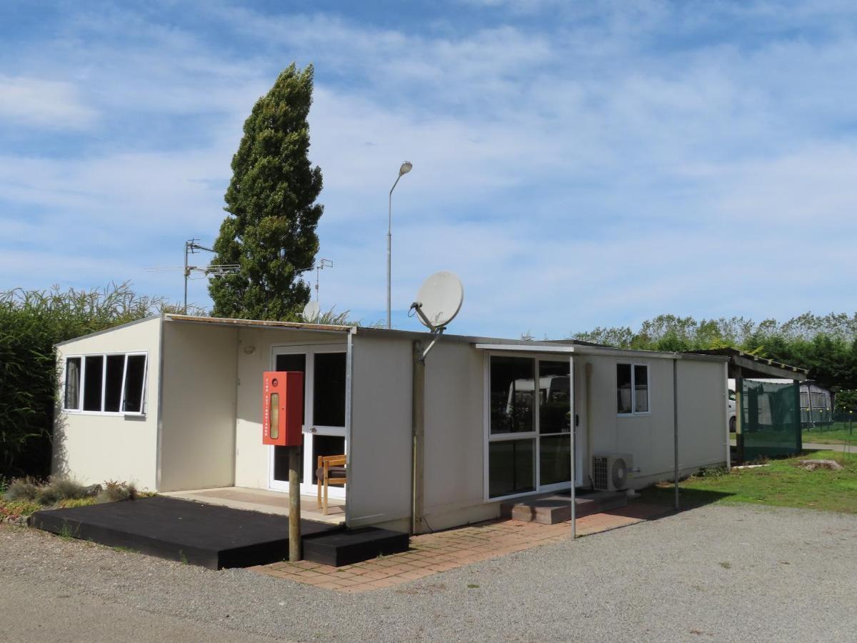 Rangiora Eco Holiday Park Fernside Extérieur photo