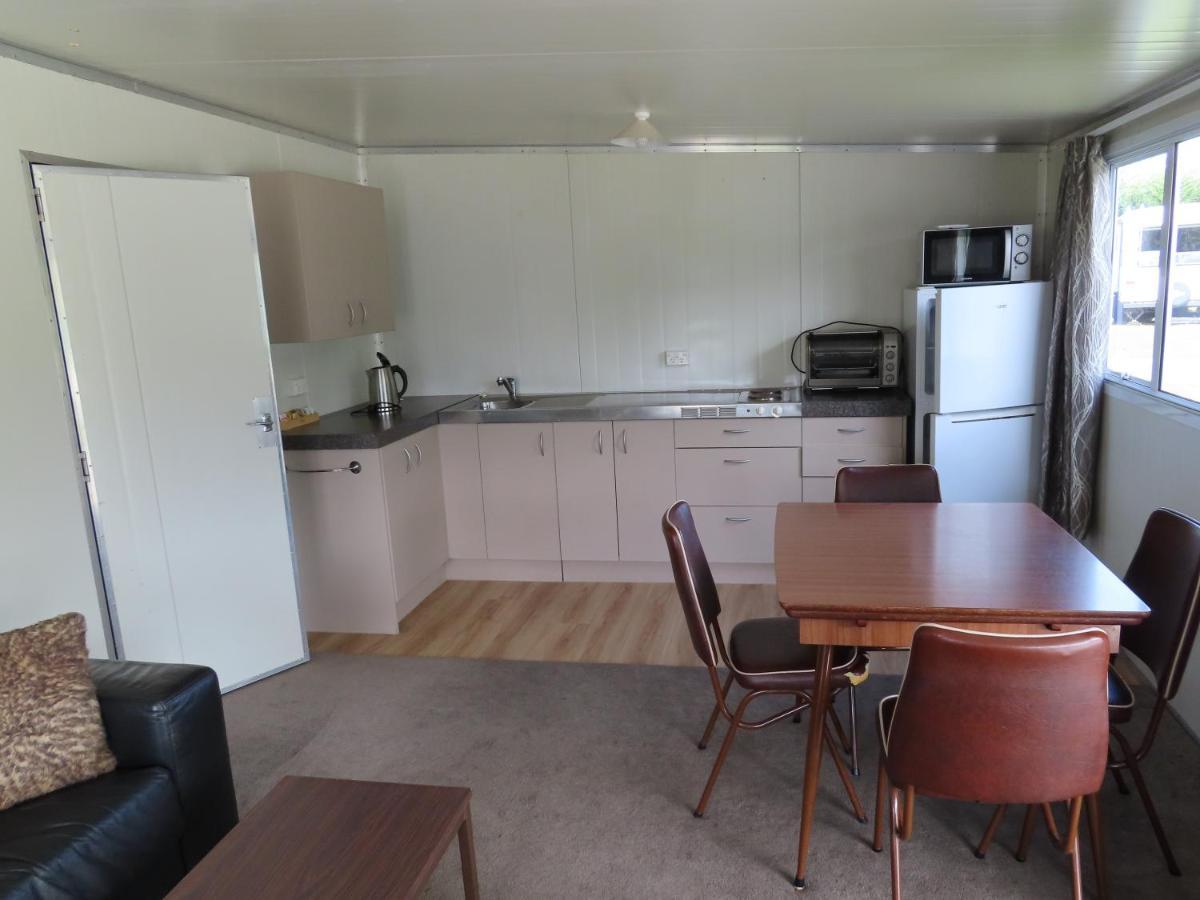 Rangiora Eco Holiday Park Fernside Extérieur photo