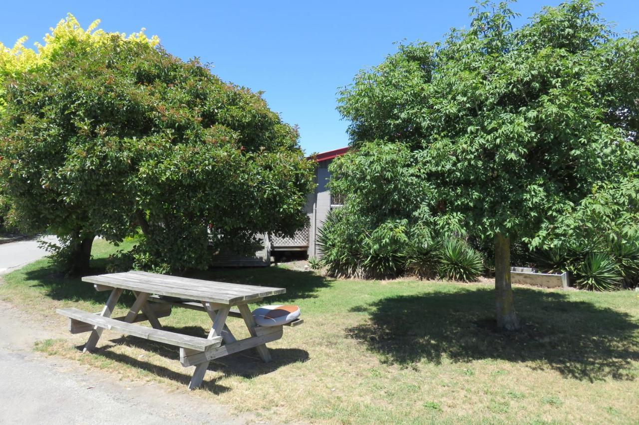 Rangiora Eco Holiday Park Fernside Extérieur photo