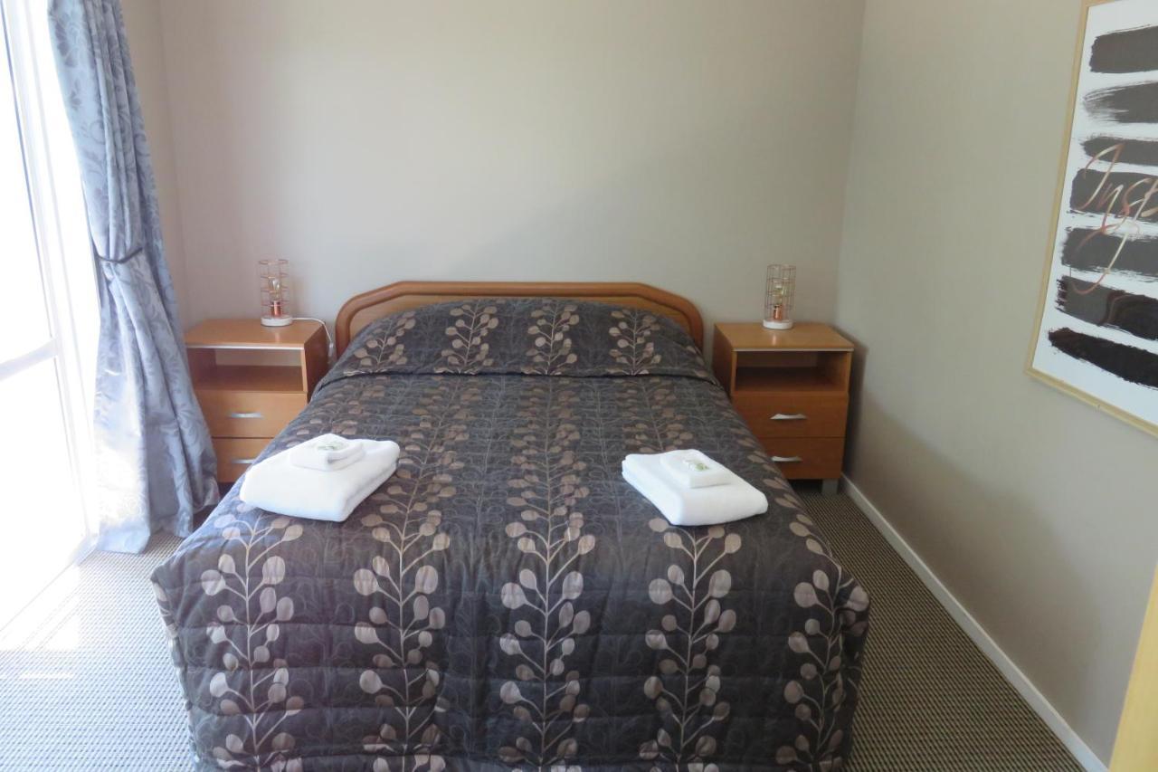 Rangiora Eco Holiday Park Fernside Extérieur photo